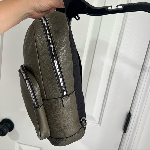 Michael Kors Cooper Sling Pack Backpack Purse Leather Luggage Travel Bag Green - Picture 8 of 16